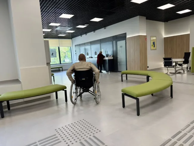 Безбар’єрне відділення ПриватБанку