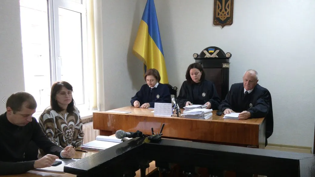 Фірма в Івано-Франківську судиться за квартиру з бойовою медикинею ЗСУ, вимагаючи доплату 