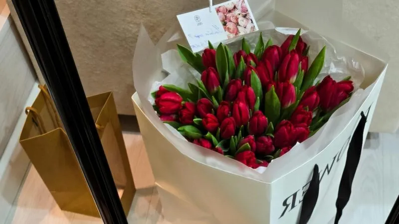 Чому стандартні «щастя-здоров’я» вже не працюють: як привітати з днем народження по-справжньому?