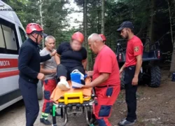 Травми і втрата орієнтування: за добу рятувальники тричі виручали туристів у Карпатах