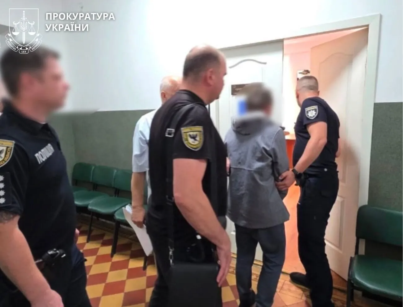 Втікав за кордон через гори, а загинув у шопці: на Верховинщині ягідник зарізав подорожнього