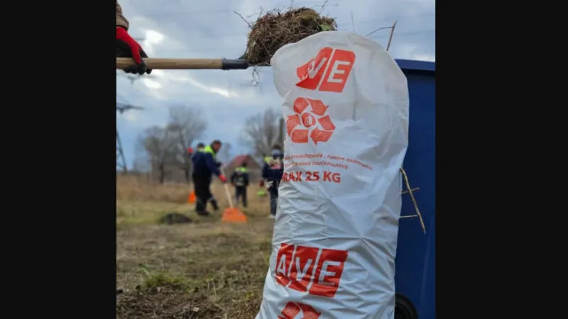 Від 41 до 62 гривень: AVE оновила ціни на сміттєві пакети для громад Прикарпаття