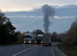 Увечері 14 жовтня в Отинії на Коломийщині спалахнула пожежа на недіючому складі