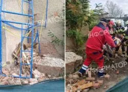 У центрі Коломиї впала стіна будівлі: постраждала людина, що відомо на цей час