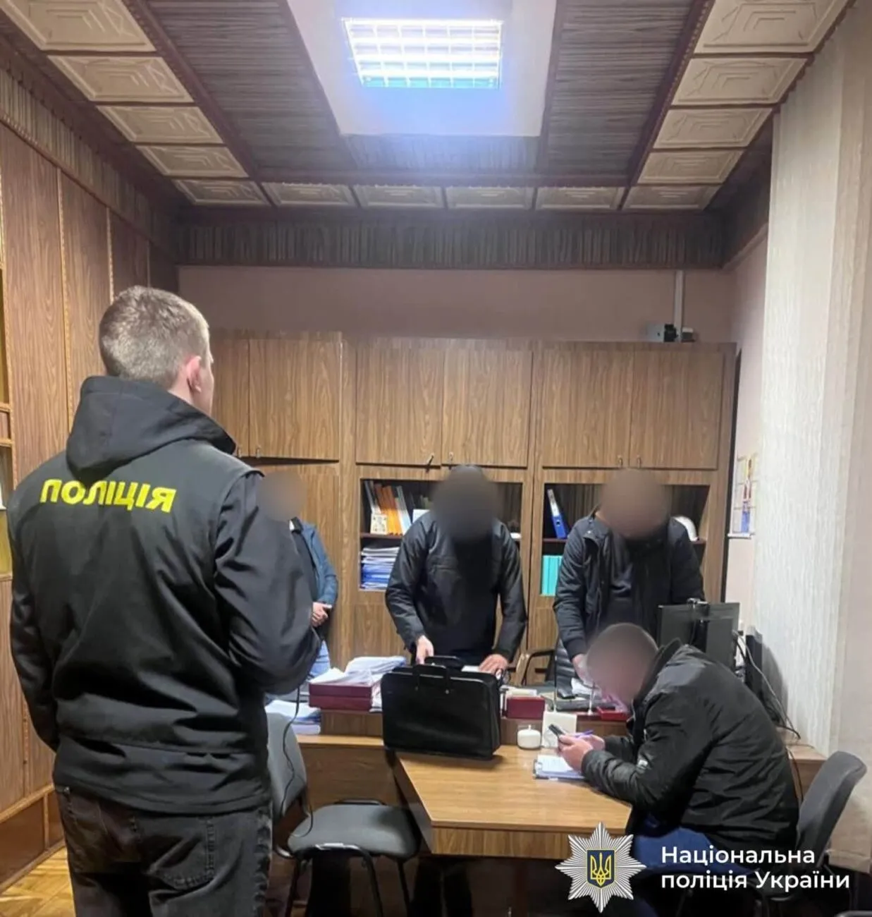 Допомагали ухилянтам: керівників вагонного депо в Коломиї інкримінують організовану групу